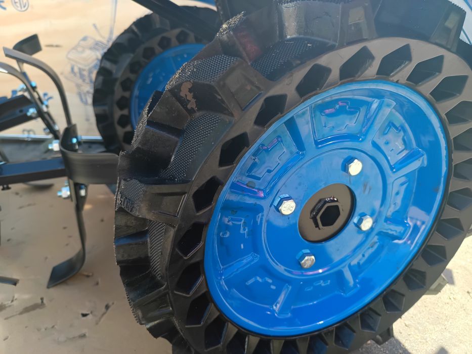 Продам мотоблок Magnat