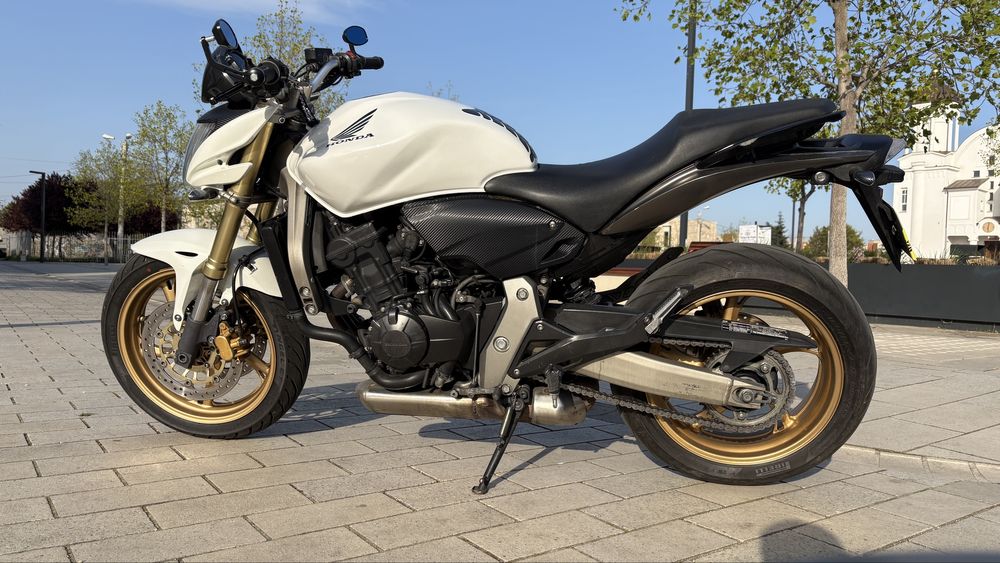 Vand Honda Hornet pc 41