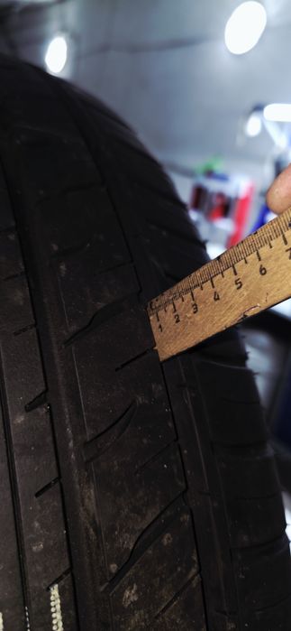 Продам резину 275×50×21