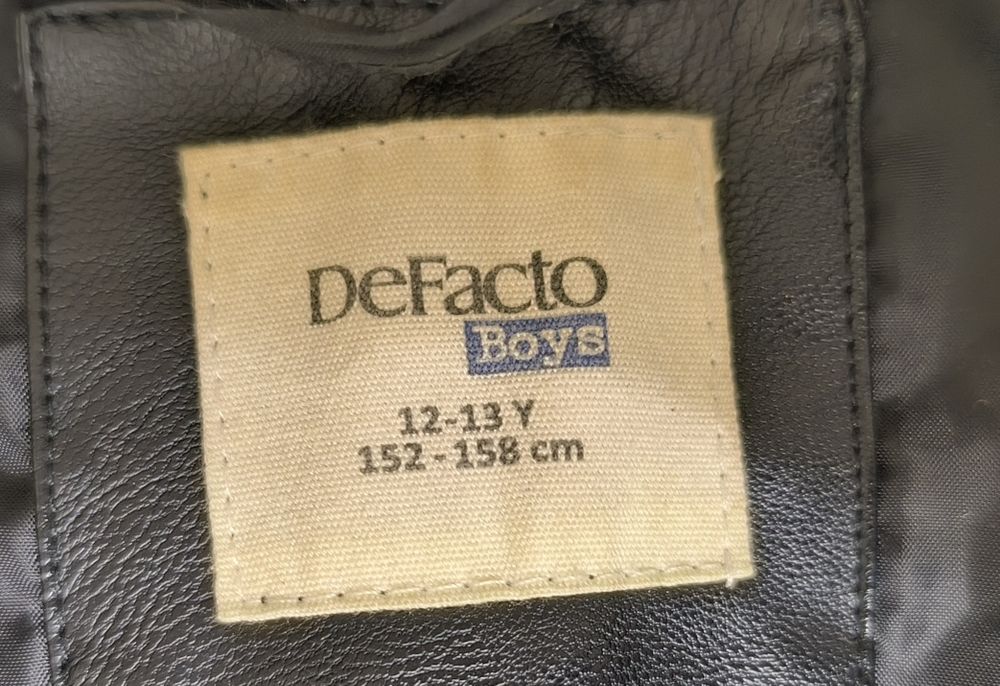 Кожаная куртка на мальчика 12-13 лет