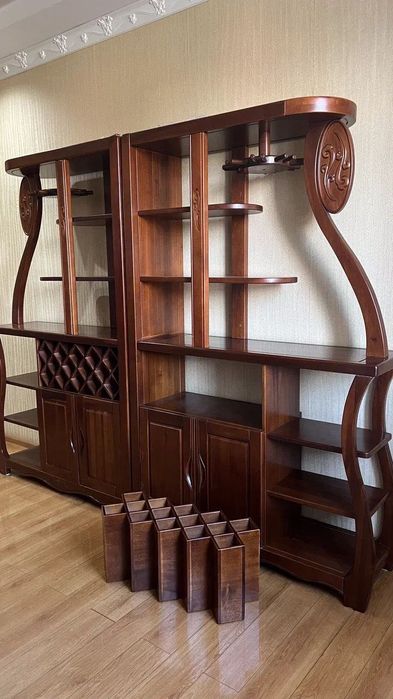 Стенка - бар из красного дерева