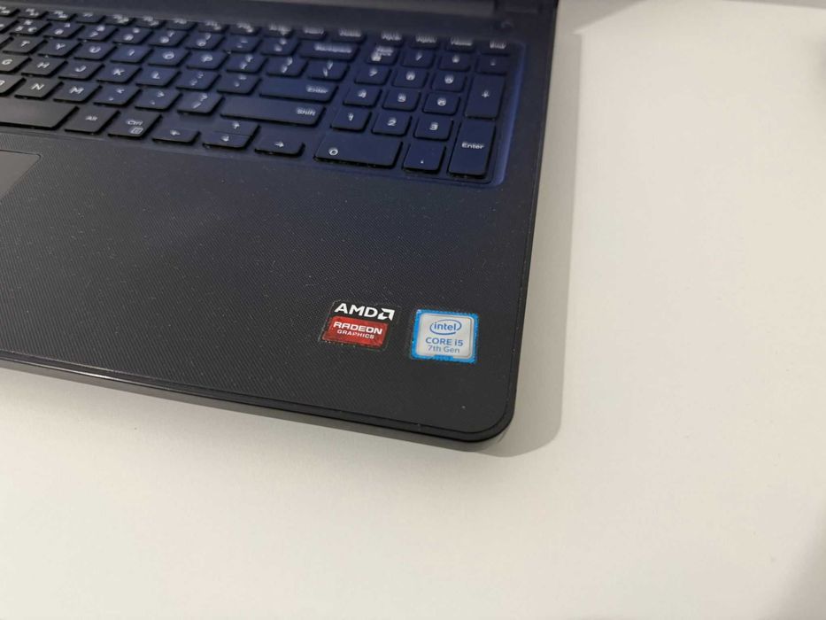 Laptop Dell Inspiron 15 - Intel i5 | 8GB RAM | SSD 250GB | AMD Radeon
