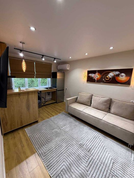 Ц-1 ! 1 ком. перед. в 2 ком. с евроремонтом в центре города Эко парк