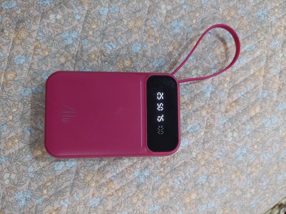 Повербанк новый бортового цвета