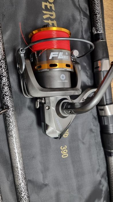 SET 3 Lansete Diamant Alb 3.90 4.0Lbs din 3 buc + 3 Mulinete FL EFB 60