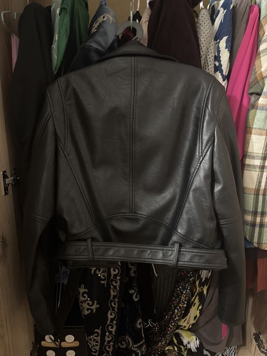 Коженка Bershka новый