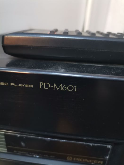 Cd player pioneer pd m 601
