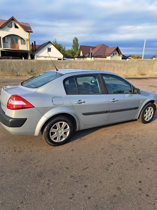 Vând Renault Megane