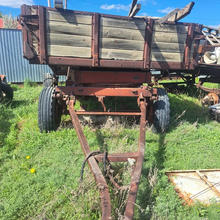 Продам прицеп ПТС-4