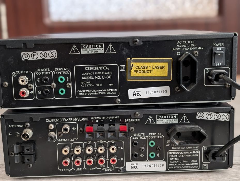 Amplificatoare Kenwood, Onkyo