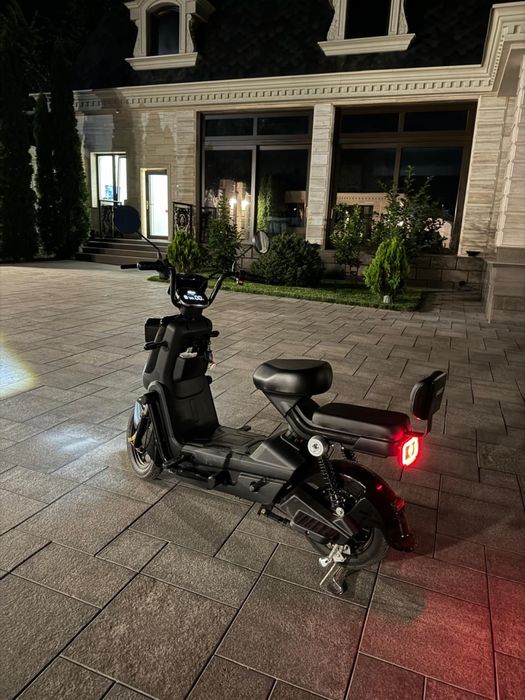 Электроскутер очень хорошое состаяние обмен есть