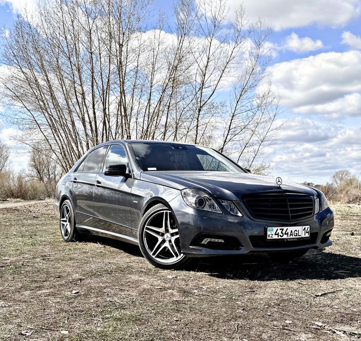 Продам диски r18 с резиной