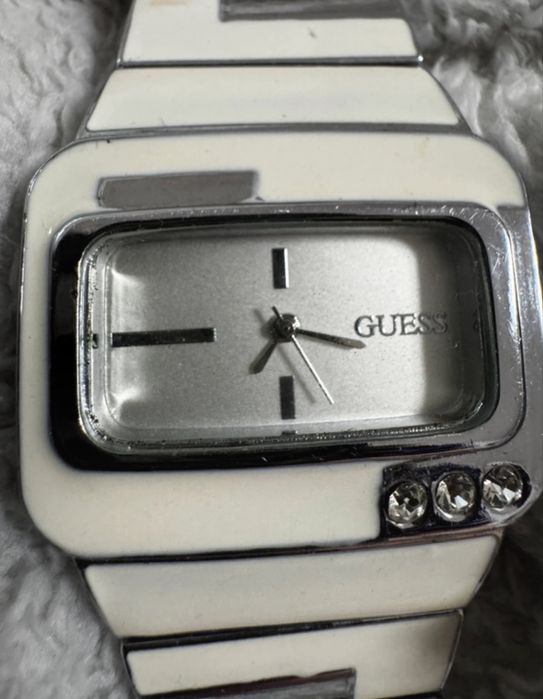 Ceas de mănă Guess