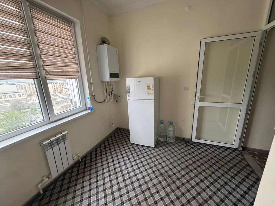 Qorasuv 2da 2 xona oilaga ijaraga beriladi 2mln