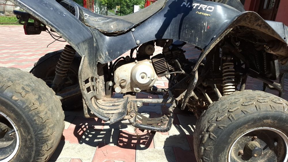 Vând atv 125 cc.