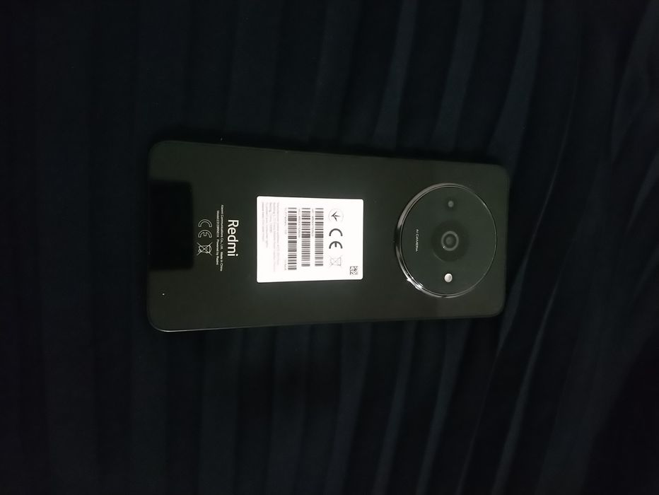Redmi A3  память 64Гб