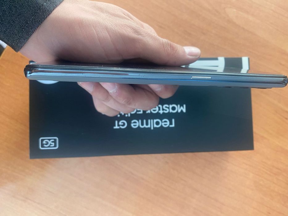 Продам Realme Gt master edition