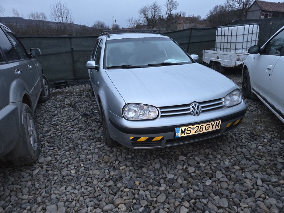 Vând Volkswagen  Golf4 19TDI