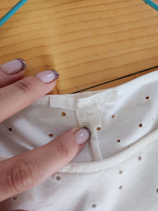 Рокля черна ,Calvin Klein и бяла на Cos