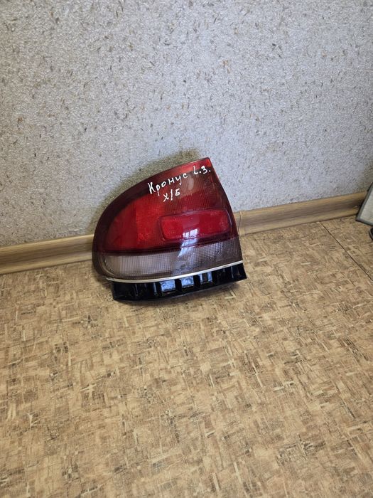 Задний плафон на мазду кронос