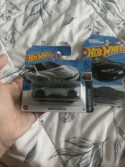 Продам Машинки Hot wheels