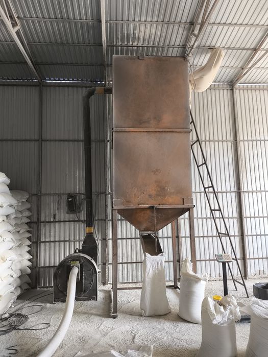 Зерно дробилка вакуумная