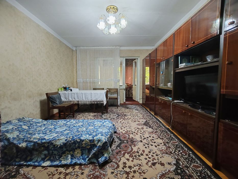 4/1/5 Дархан Спецплан 120кв. 2 сан узла. Парковка. Под офис салон. Сво