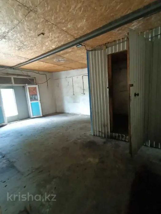 Гараж · 30 м² · Чапаева 10/4