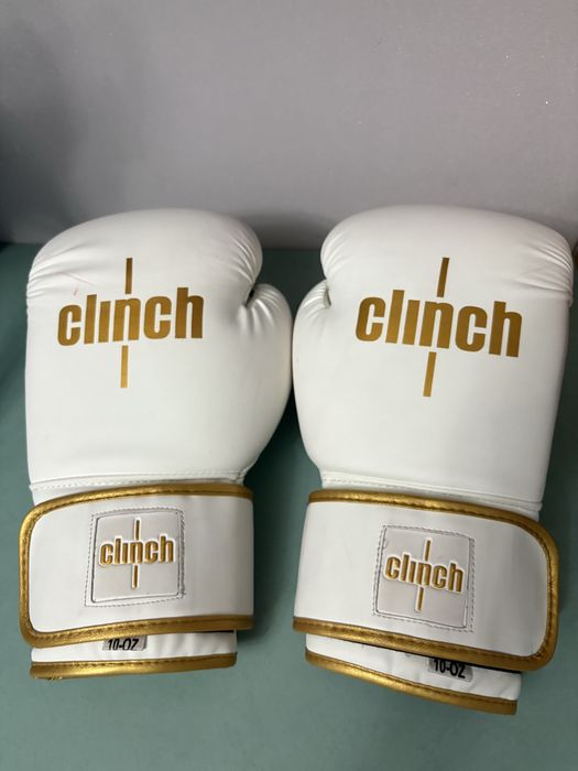Перчатки белый Clinch