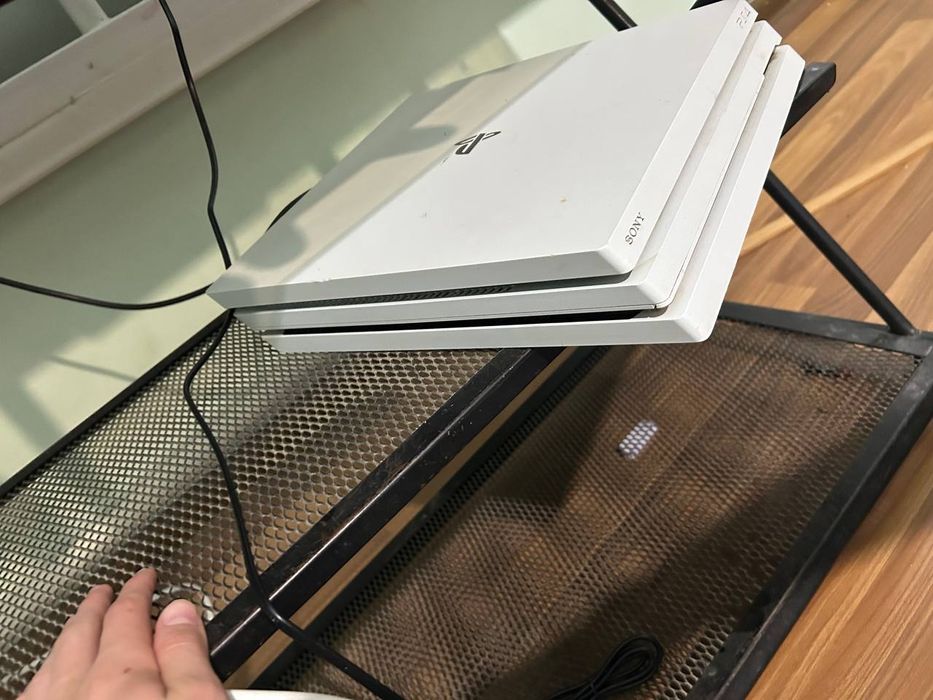 Ps 4 Pro!! Новый
