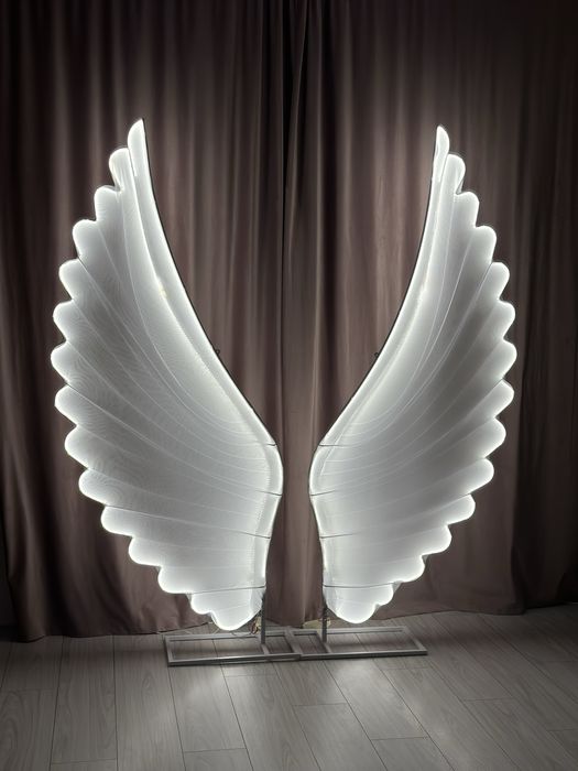 Inchiriez aripi de inger luminoase decor evenimente(nunta,botez)