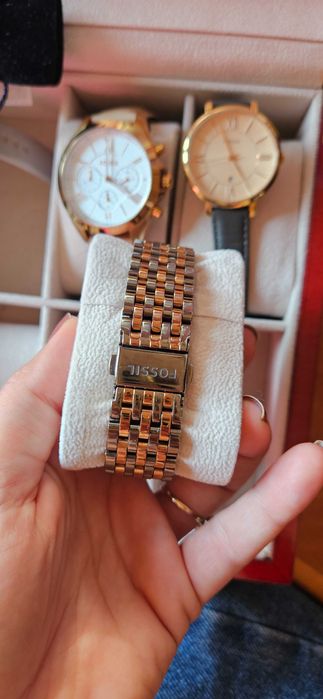 Дамски часовници Fossil