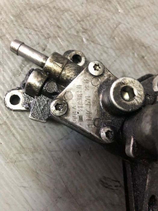 pompa vacuum 1.9 tdi vw polo 9n golf 4 audi a3 8l seat altea leon