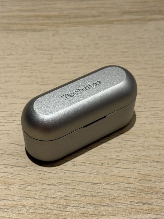 Casti in ear Technics AZ40M2