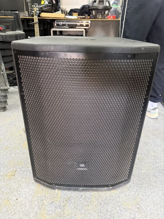 JBL PRX800 сабвуфер