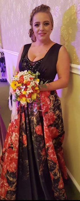 Rochie nasa deosebită