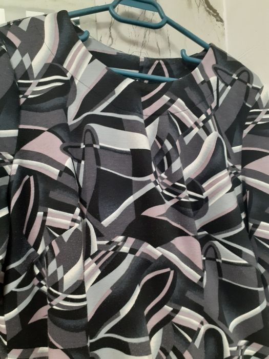 Rochie dama excelenta pentru aceasta perioada