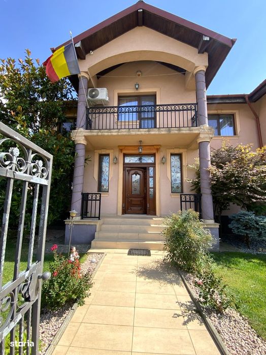 Domeniu Exclusivist Cu Doua Resedinte De Exceptie