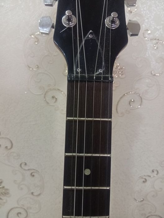 Gitara rocket va pedal