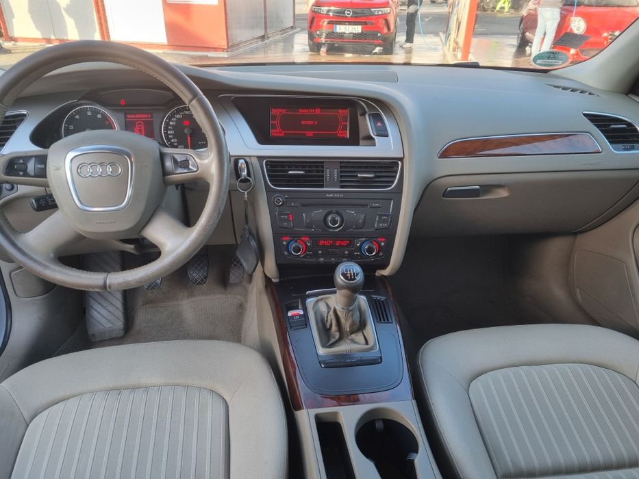 AUDI A4 2009 — imagine 5