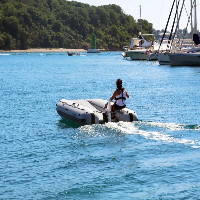 Motor electric pentru barca RemigoOne Neo 1500 W autonomie 55km