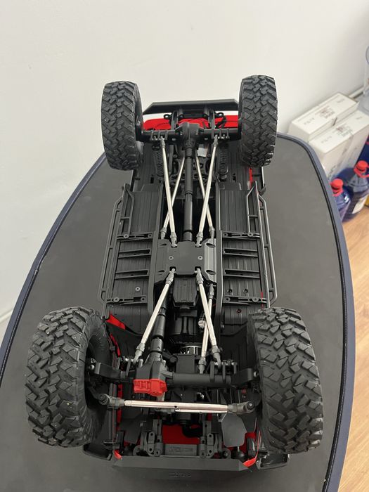 Axial scx 10 III Jeep JT Gladiator 4wd Crawler 4x4