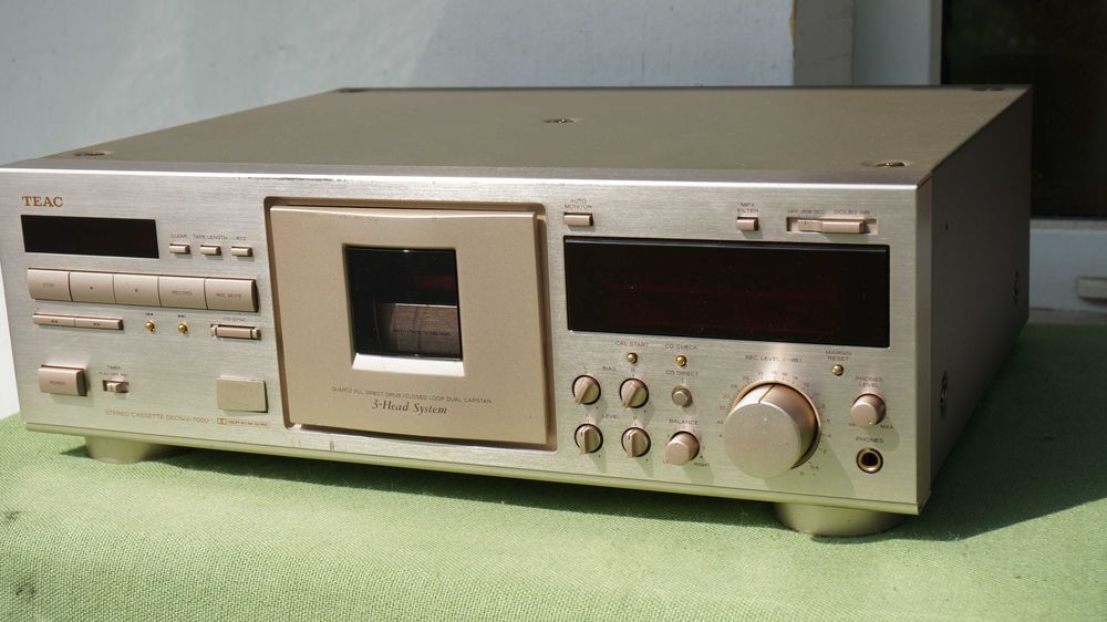 Casetofon deck TEAC V7000