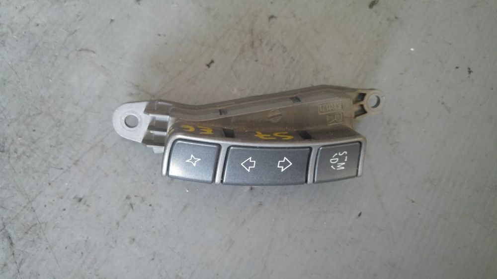 butoane comenzi volan dreapta  bmw seria 7 e65 6911586