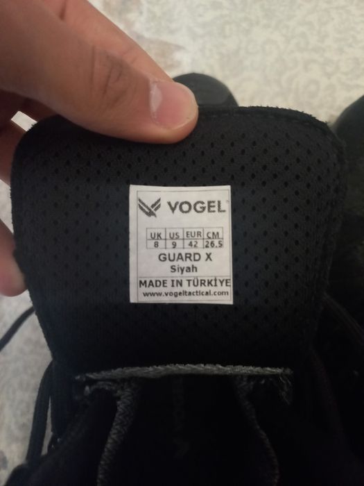 Продам чёрные берцы