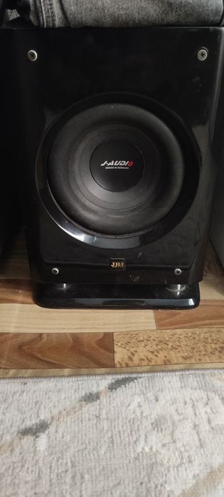 Продам буфер в оригинале от фирмы JBL