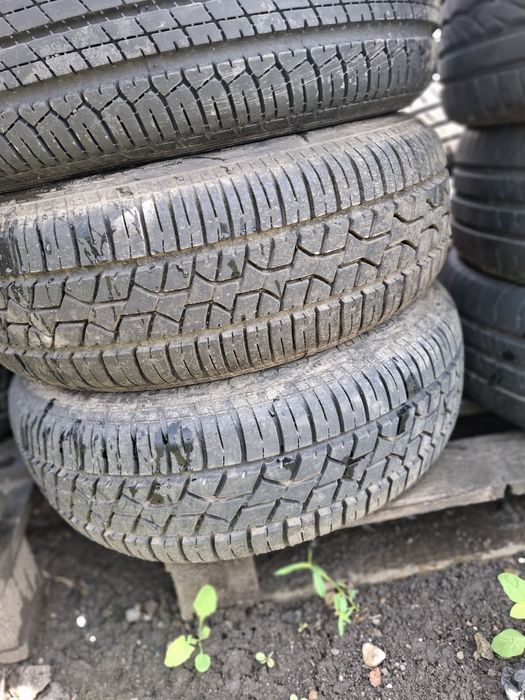 Vand 2 sau 4 anvelope 195  60 15 dunlop vara bune