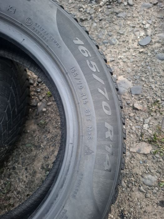 Vand 2 anvelope 165 70 14 pireli m+s mixte bune