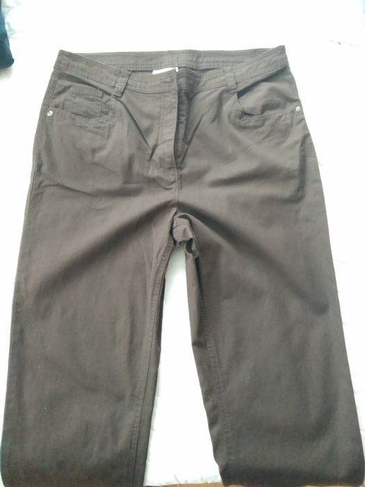 Панталони на CANDA