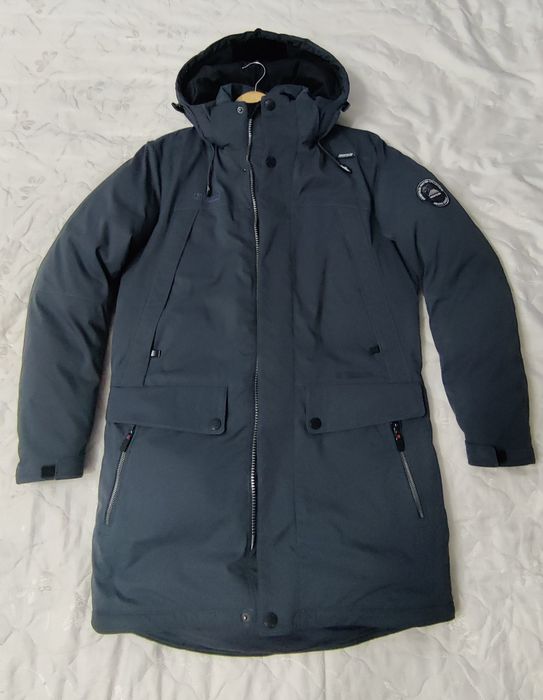 Продам очень теплую зимнюю куртку!